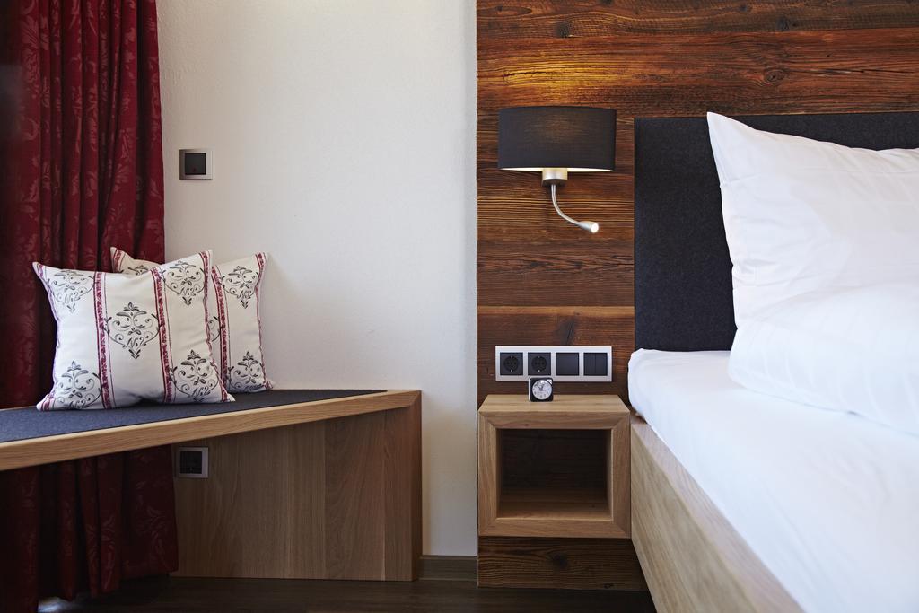Hotel Garni Oberdorfer Stuben Obermaiselstein Δωμάτιο φωτογραφία